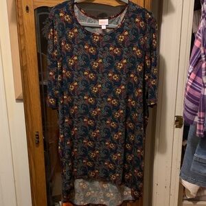 Lularoe Floral Patterned Tunic Top
